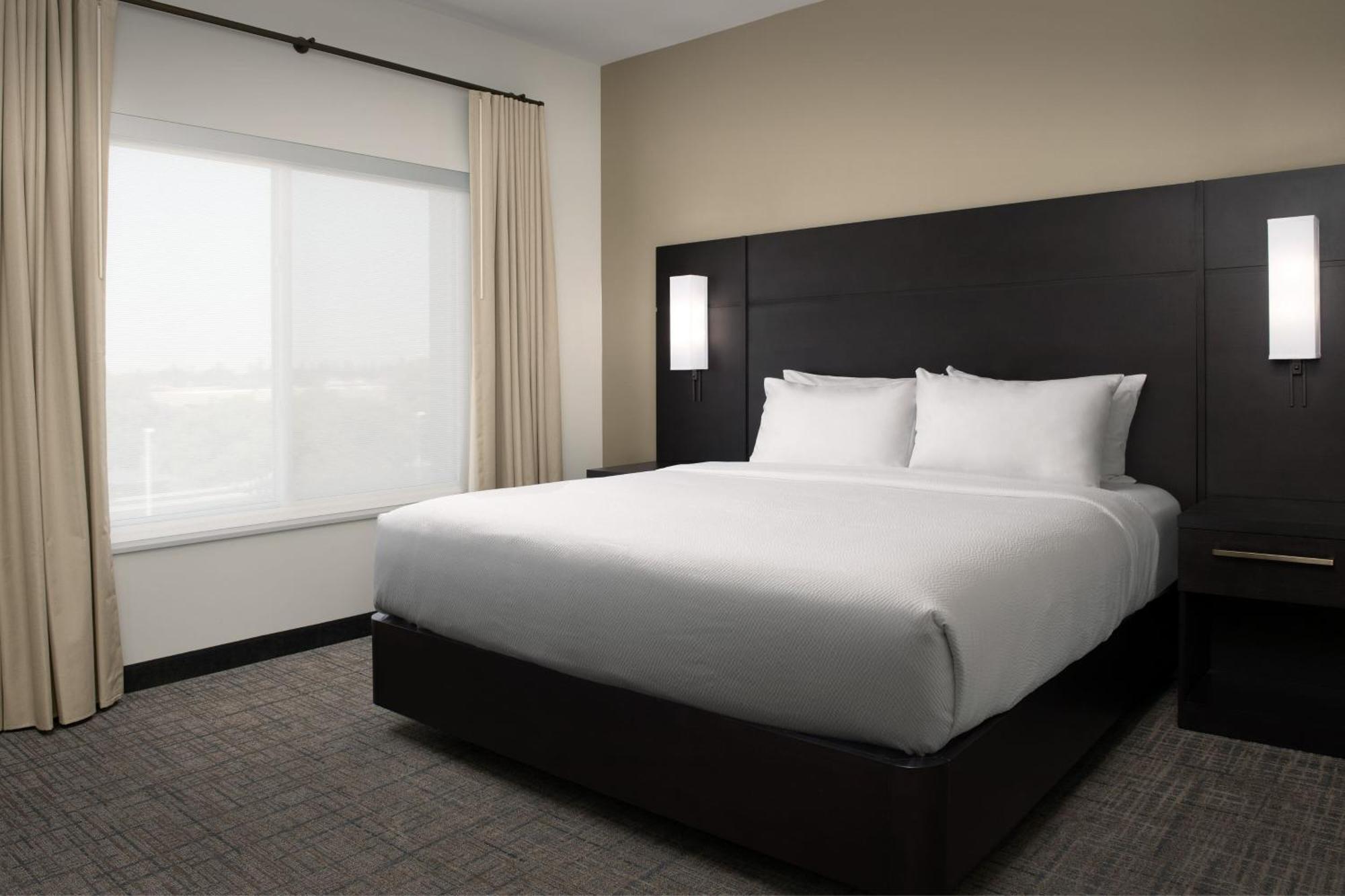 Residence Inn By Marriott Fresno Кловис Экстерьер фото